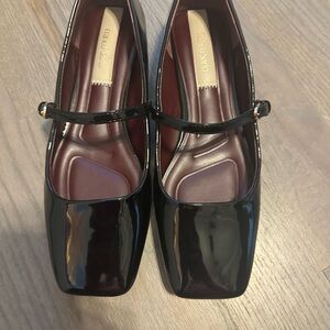 Franco Sarto Black Patent Leather Flats